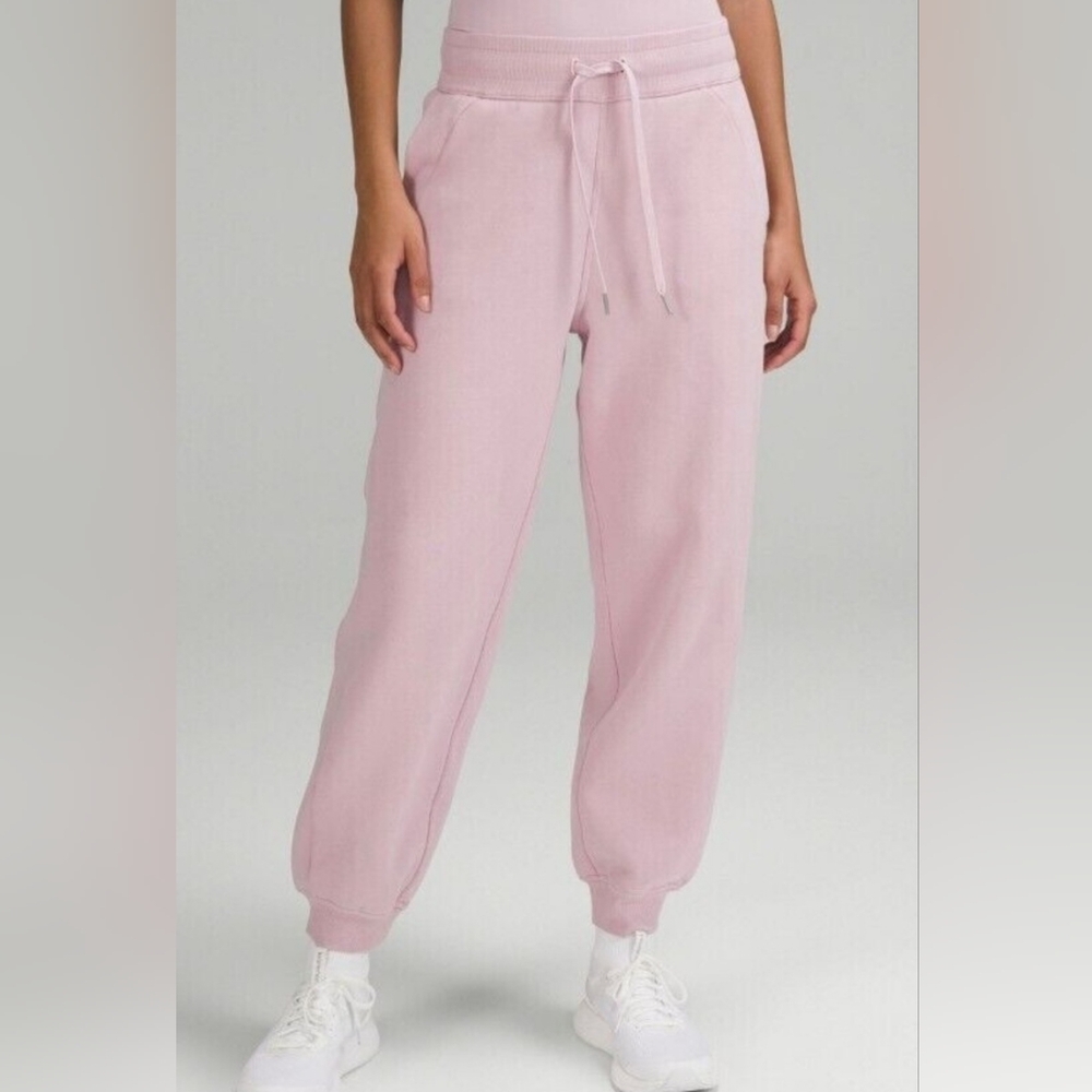 Lululemon Women Pink Jogger Pants